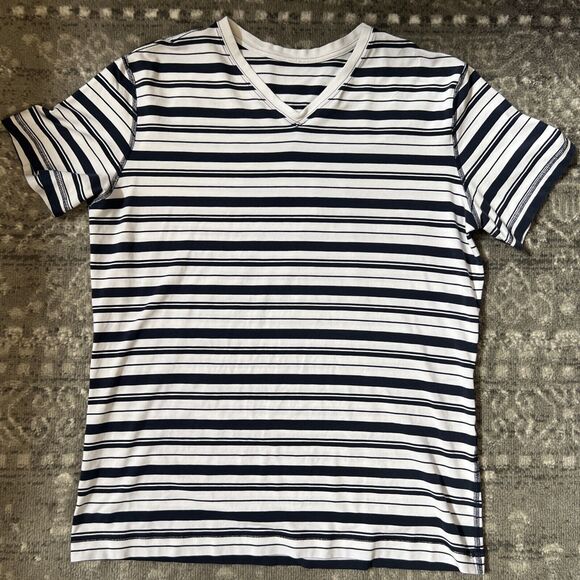 Lululemon Stripe V-Neck T-Shirt Mens XL Navy Blue White Short Sleeve Cotton - Picture 1 of 6